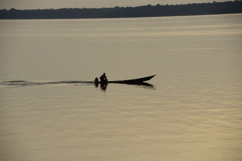 amazon-boat-pic